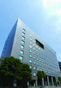 住友不動産青山ビル西館月極駐車場