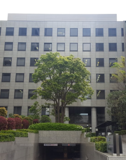 住友不動産青山ビル東館月極駐車場